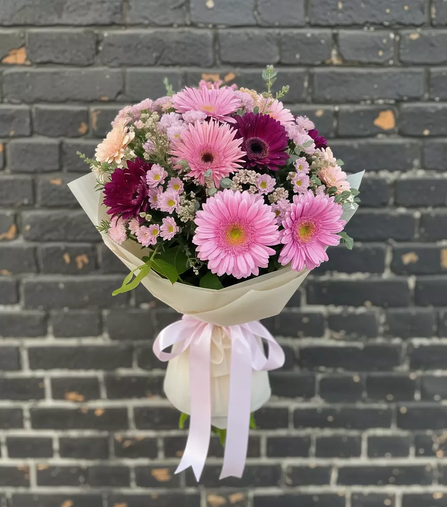 Букет цветов из: Герберы и Хризантемы в Кукуштан