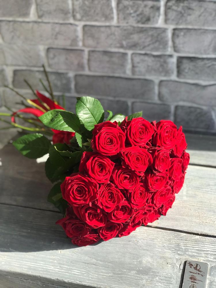 Букет Красные розы Фридом в Кукуштан