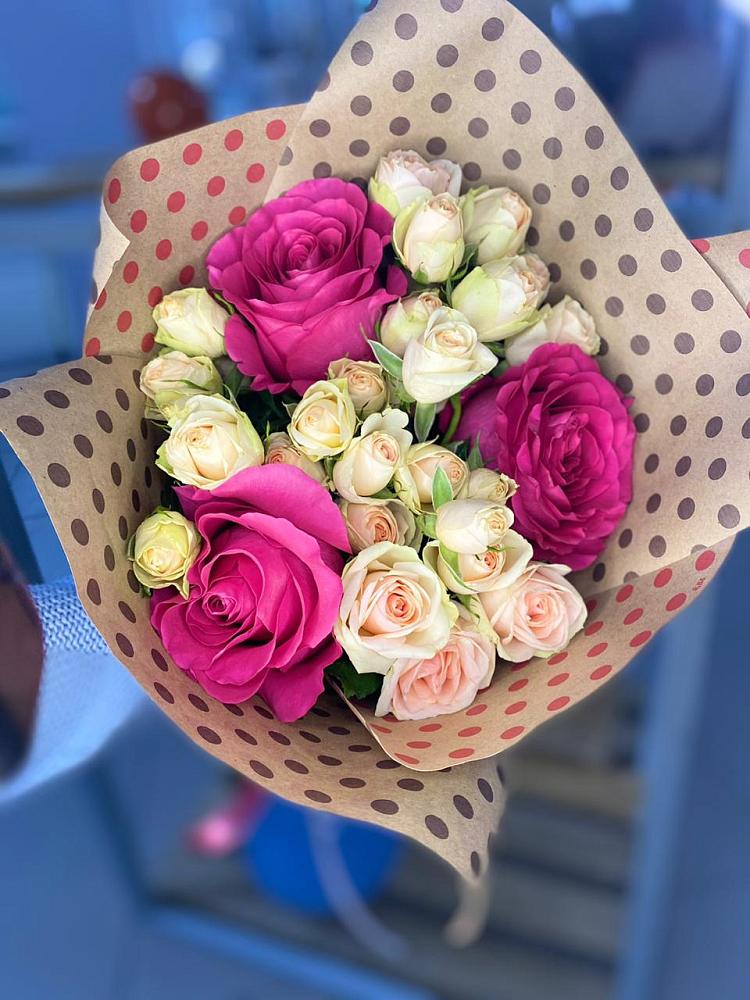 Букет цветов из: Розы в Кукуштан