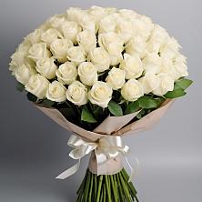 Букет 101 беля роза Белоснежка в Кукуштан