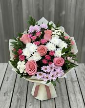 Букет цветов из:  Альстромерии, Гвоздики, Розы и Хризантемы #REPLACE_PRED# Кукуштан