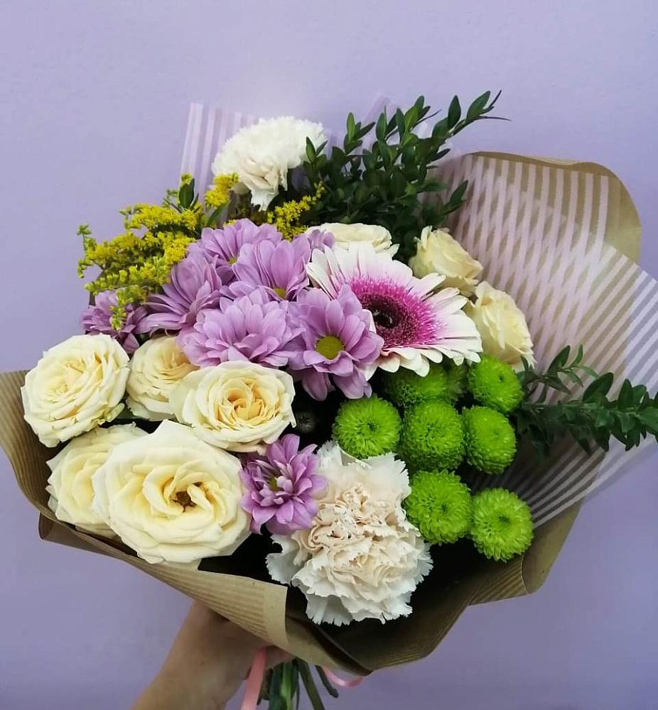 Букет цветов из: Хризантемы, Розы, Гвоздики и Герберы в Кукуштан