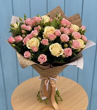 Букет цветов из:  Розы в Кукуштан