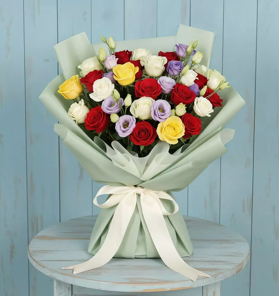 Букет цветов из: Розы в Кукуштан