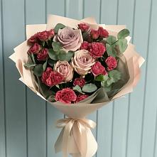 Букет цветов из:  Гвоздики и Розы #REPLACE_PRED# Кукуштан