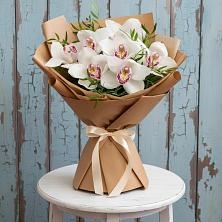 Букет цветов из:  Орхидеи и Розы в Кукуштан
